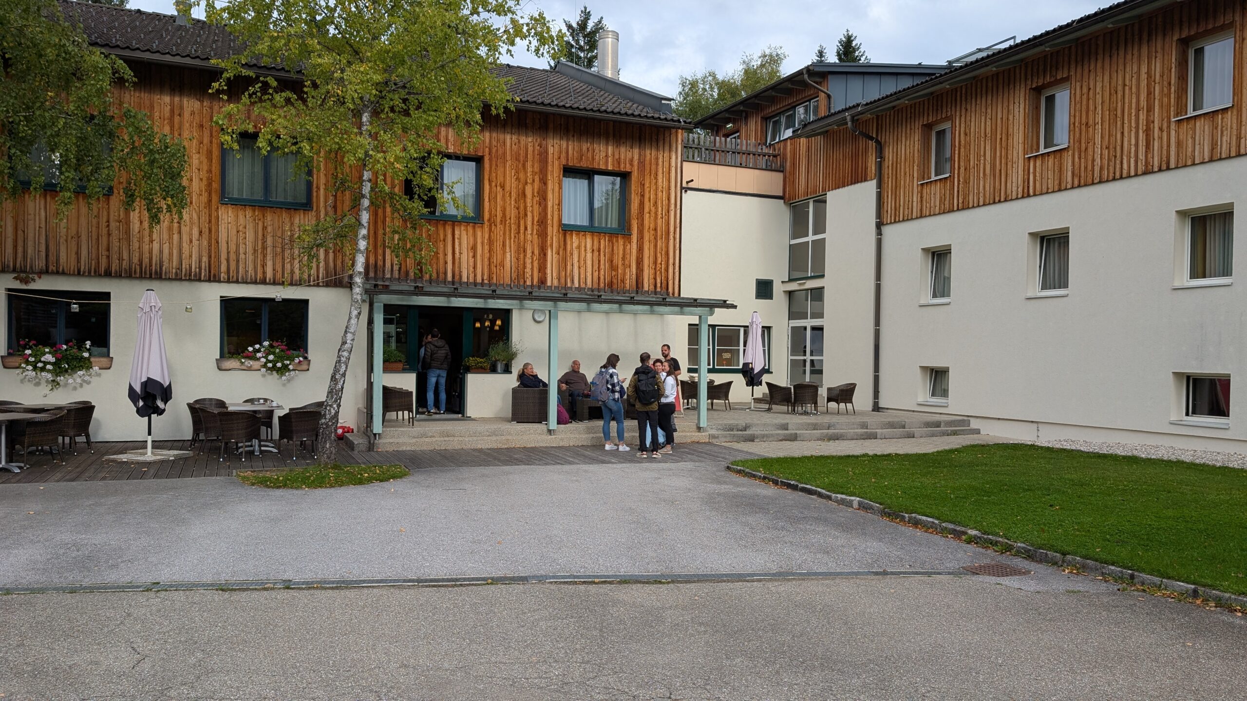 PXL_20250928_072910743